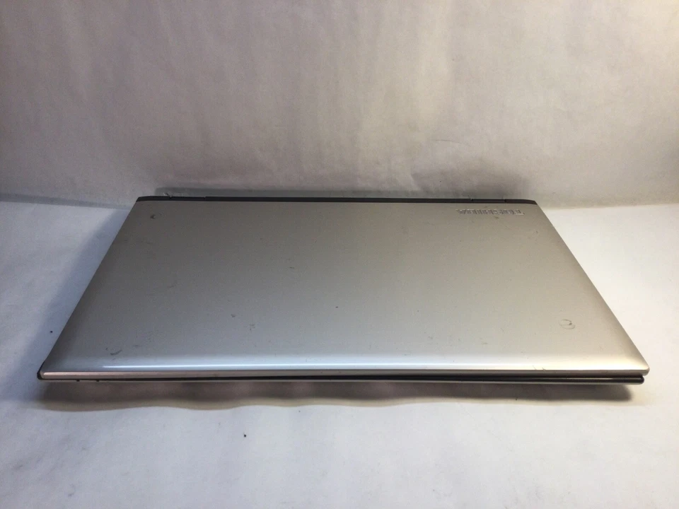 Toshiba Satellite L55 15" Laptop Intel Core i3 5th Gen- NO POWER -MZ - Image 2 of 4