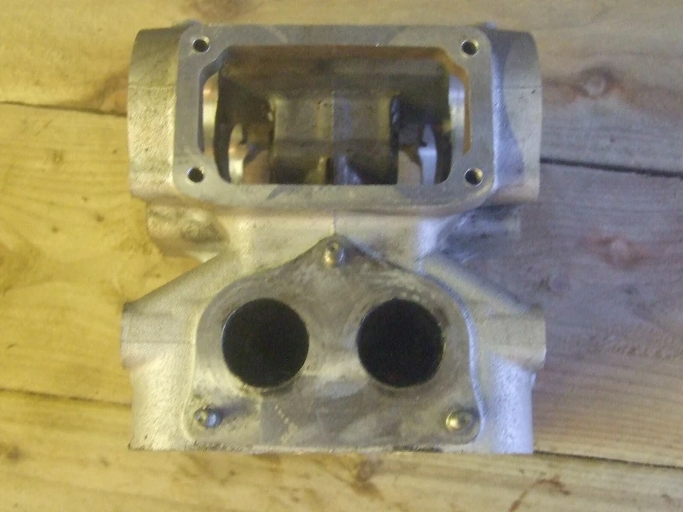 Ducati ST4 916 rear vertical cylinder head vgc - Image 3 of 4