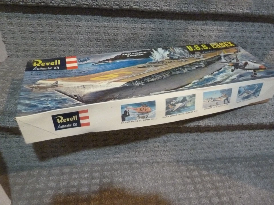 REVELL U.S.S. ESSEX ANGLE DECK AIRCRAFT CARRIER MODEL KIT H-353 BRAND NEW RARE - Image 2 of 4