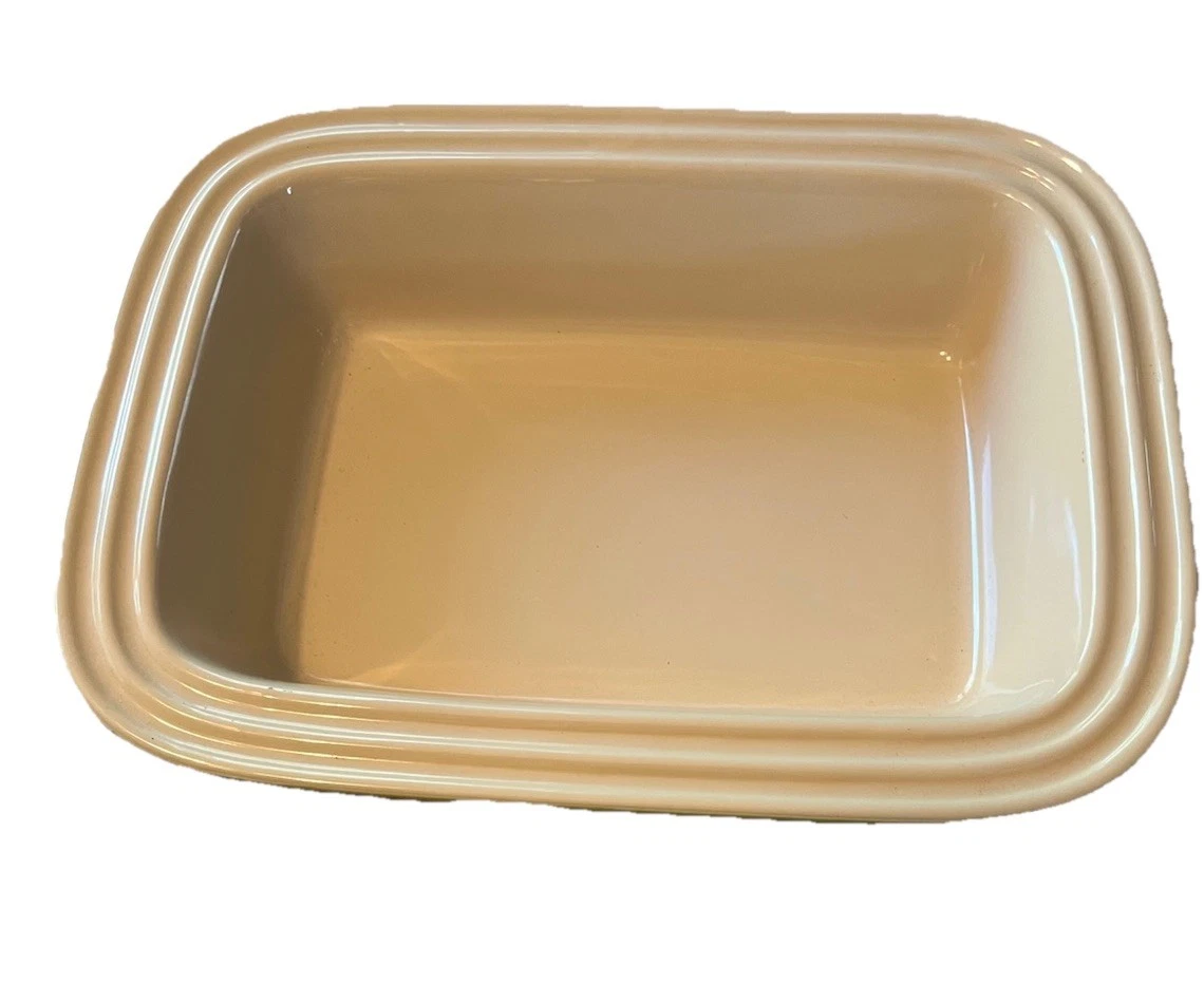 LE CREUSET Poterie Rectangular Baking Dish in harvest gold 12" by 9" by 3"