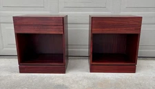 Danish Modern Arne Wahl Iversen Vinde Mobelfabrik nightstands rosewood Vodder