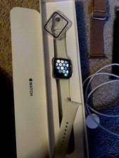 Apple Watch Series 3 GPS 42mm Silver Aluminum Case White Sport Band - MTF22LL/A