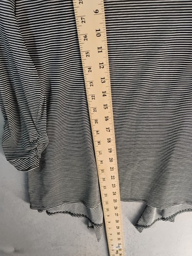 Chicos Womens Sweater 1 Medium Black Striped Open Front Lightweight Cardigan - Picture 6 of 7