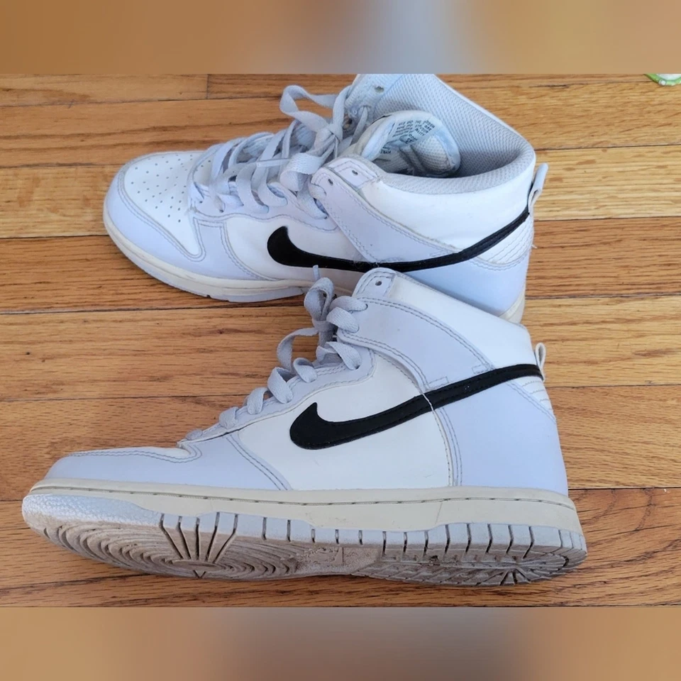 Nike Dunk High GS Summit Talla Niños 4.5Y Zapatos no tienen caja. Foto 2 de 4