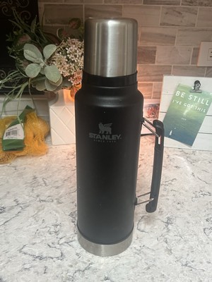 Black Stanley Legendary Classic Vacuum Thermos Bottle 1.5qt 1.4L 48oz