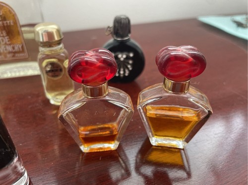 Lot of 25 Small Perfume Bottles - Picture 2 of 19