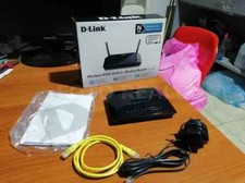 MODEM ROUTER WIRELESS N300 ADSL2+ D-LINK DSL-2750B USATO CON SCATOLA E ACCESSORI
