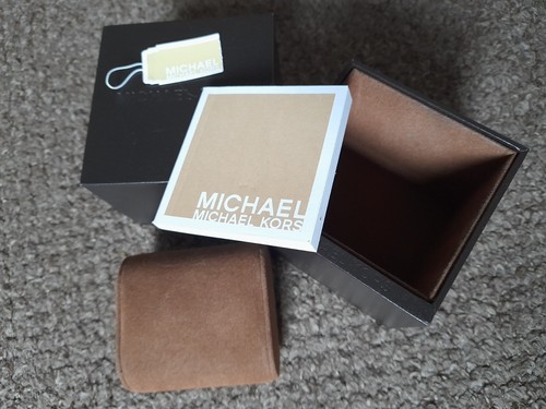 Michael Kors Empty Watch Box Brown Cushion + Booklet - COLLECTION ONLY - Picture 8 of 8