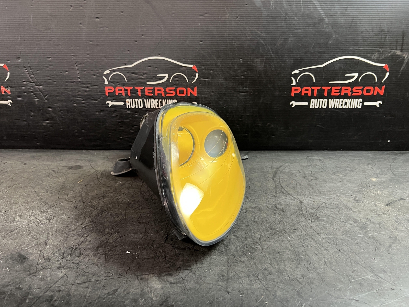 02-06 MASERATI SPYDER DRIVER LEFT LH HEAD LIGHT LAMP YELLOW GIALLO 231246