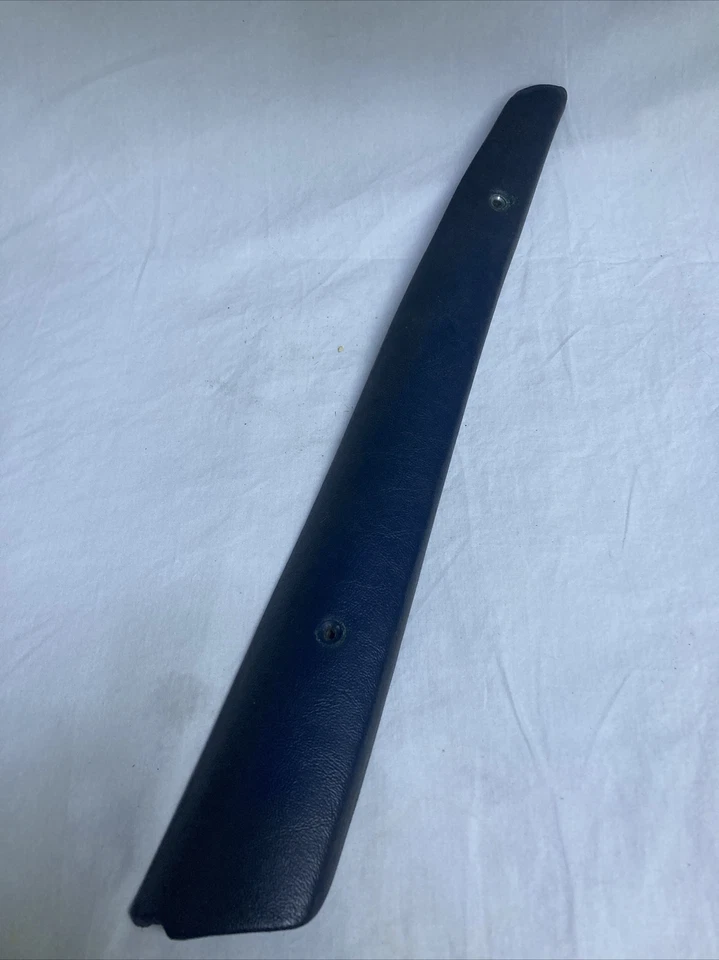 Mercedes Benz W113 230SL lado pasajero marco madera moldura Foto 3 de 4