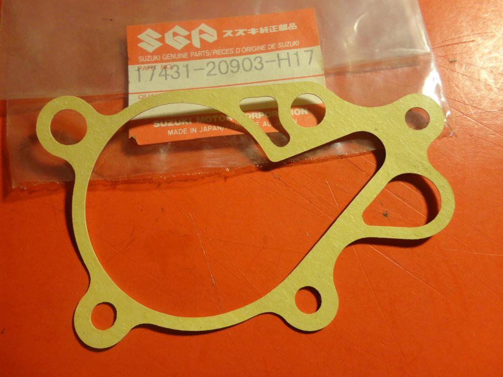 ターキー NOS OEM FACTORY SUZUKI 1983-85 RM50 WATER PUMP CASE GASKET
