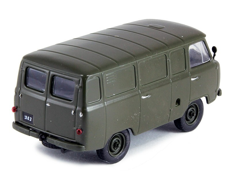 【レア】ソ連製のミニカー UAZ 452B箱付き(1/43スケール) Diecast Soviet car UAZ 451 УАЗ 451 Буханка DeAGOSTINI 1/43