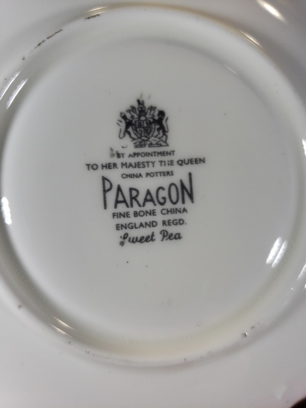 Exquisite Floral Paragon Bone China Tea Cup And Saucer