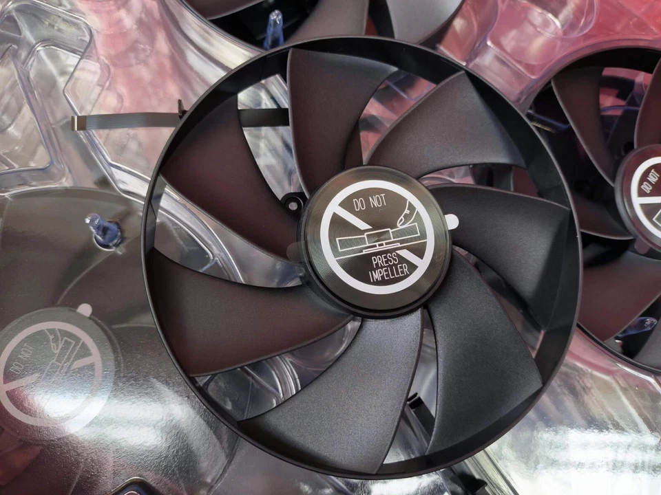 1PCS Nidec AD4A31K05 FAN For NVIDIA RTX4080 4090 Graphics Card Fan - Image 2 of 2