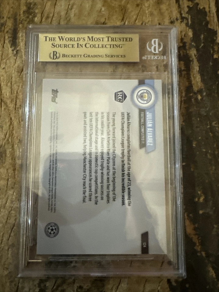 2022-23 Topps Now UCL Soccer #124 Julian Alvarez RC Rookie /5464 BGS 10 PRISTINE - Image 2 of 2