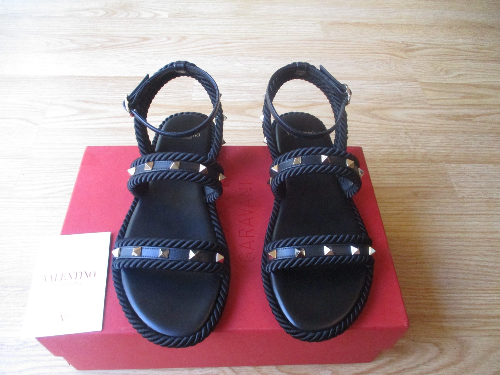 $850 Valentino Garavani Rockstud Leather Torchon Rope Trim Sandals 37 US 7 NIB thumbnail 2