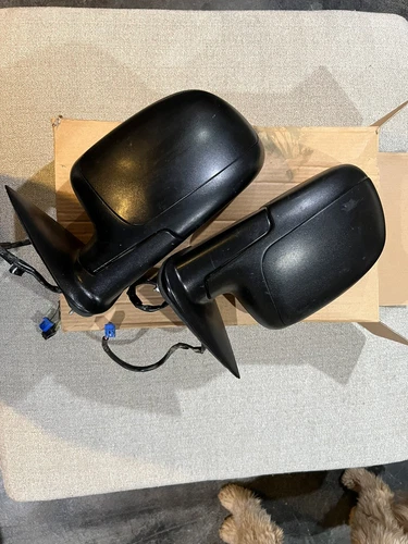 2003-2007 Chevy/GMC Factory Powered Truck Mirrors