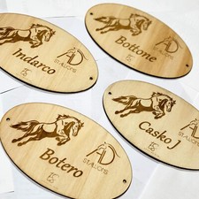 Targa box cavalli, cuccia cane in legno incisa a laser, personalizzabile 