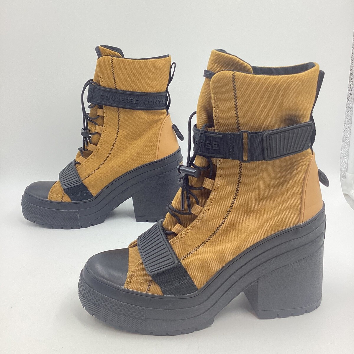 Converse Womens GR82 Chuck Taylor All Star Boot 571002C Soba/Black Size