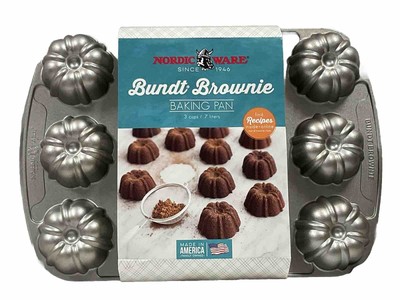 NORDIC WARE MINI BUNDT 12 HOLE BROWNIE CUPCAKE BAKING PAN MUFFINS NEW HEAVY CAST