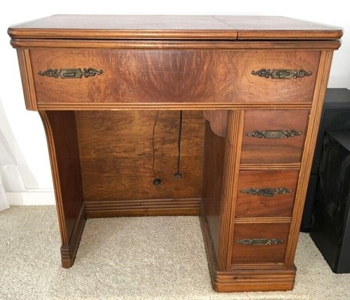1930s/50s NECCHI BU Sewing Machine w/EXTRAS in Art Deco Cabinet PICK UP!