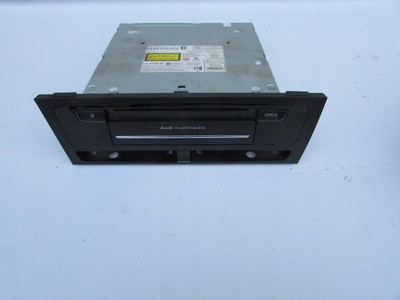 Audi A4 8R1 8R1035652A Navigation GPS Navi Radio