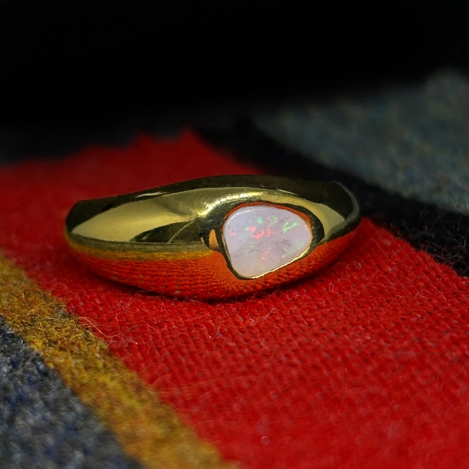 Anillo rosa Spencer Idaho corte forma libre oro ópalo brillante Foto 2 de 4