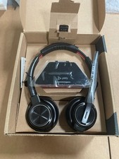 Poly SAVI 8220 UC DECT BT USB Stereo Wireless Headset w Charge Stand
