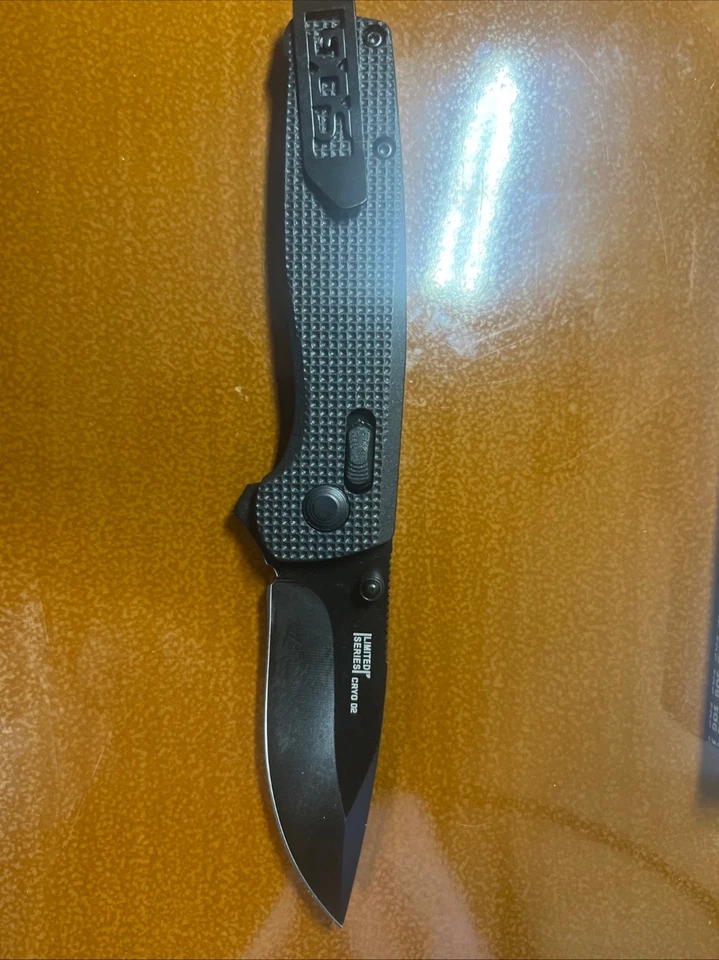 Faca de cabo de náilon SOG Terminus XR 3" CRYO D2 aço várias cores - Imagem 3 de 4