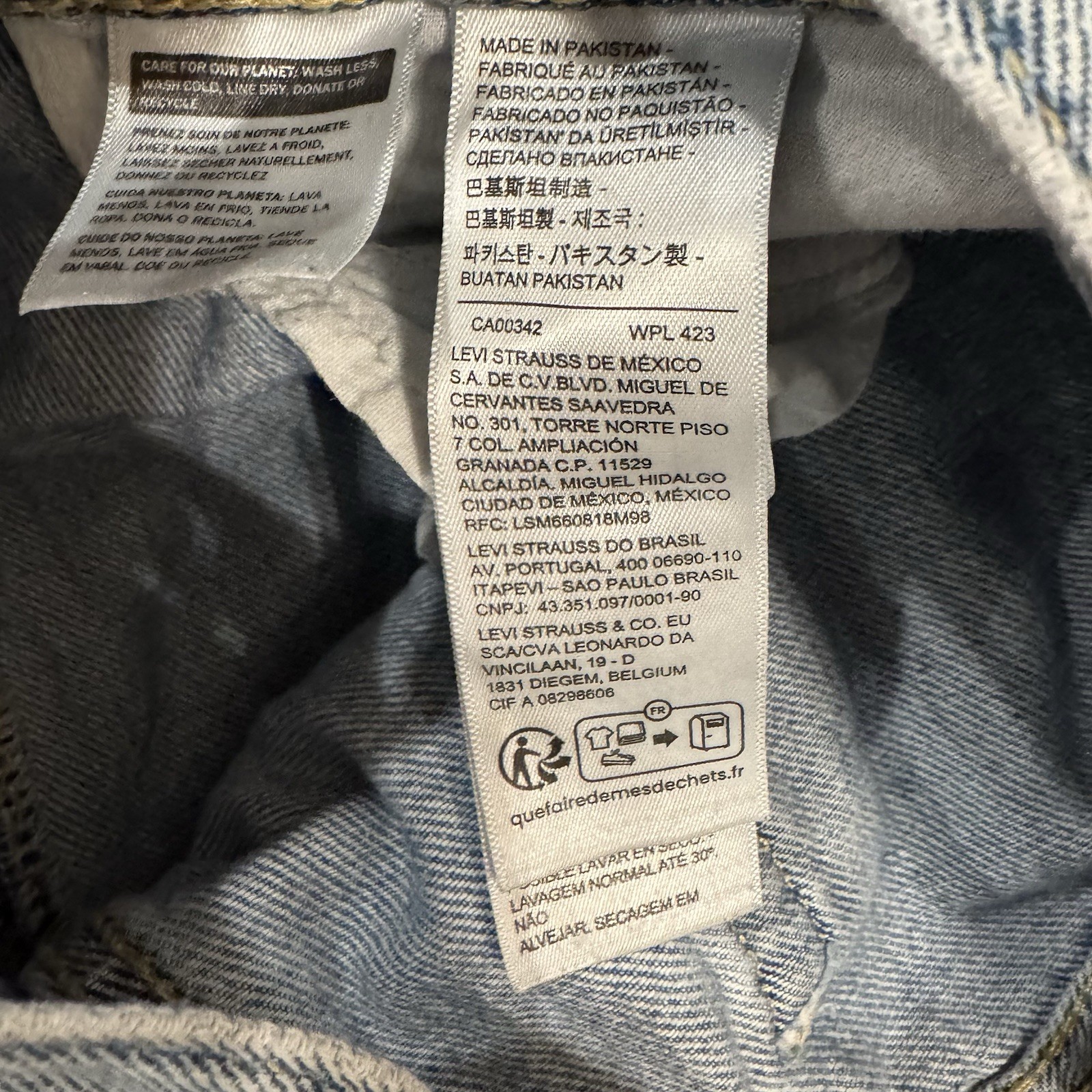 Levi’s 94 Baggy Jeans Womens Size 24 Relaxed Straight Leg Denim Pants Y2K Light thumbnail 9