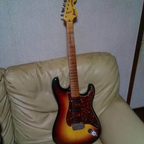 Greco SUPER SOUNDS Strat 1976 Japan Vintage Sunburst Electric Guitar  from JAPAN