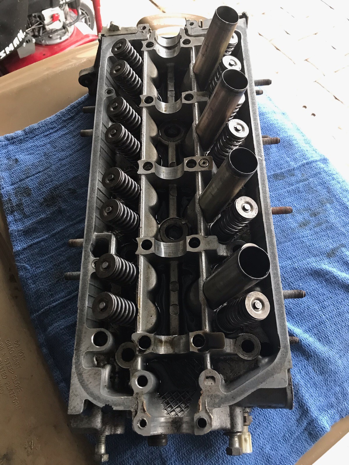Honda D16Y8 P2J1 19962000 Civic Civic Si Vtec SOHC Cylinder head Vetc