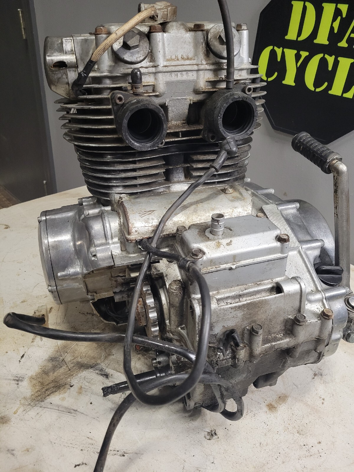 🔥 1981 81 7683 YAMAHA XS400 XS 400 ENGINE MOTOR RUNS RUNNING 9,413