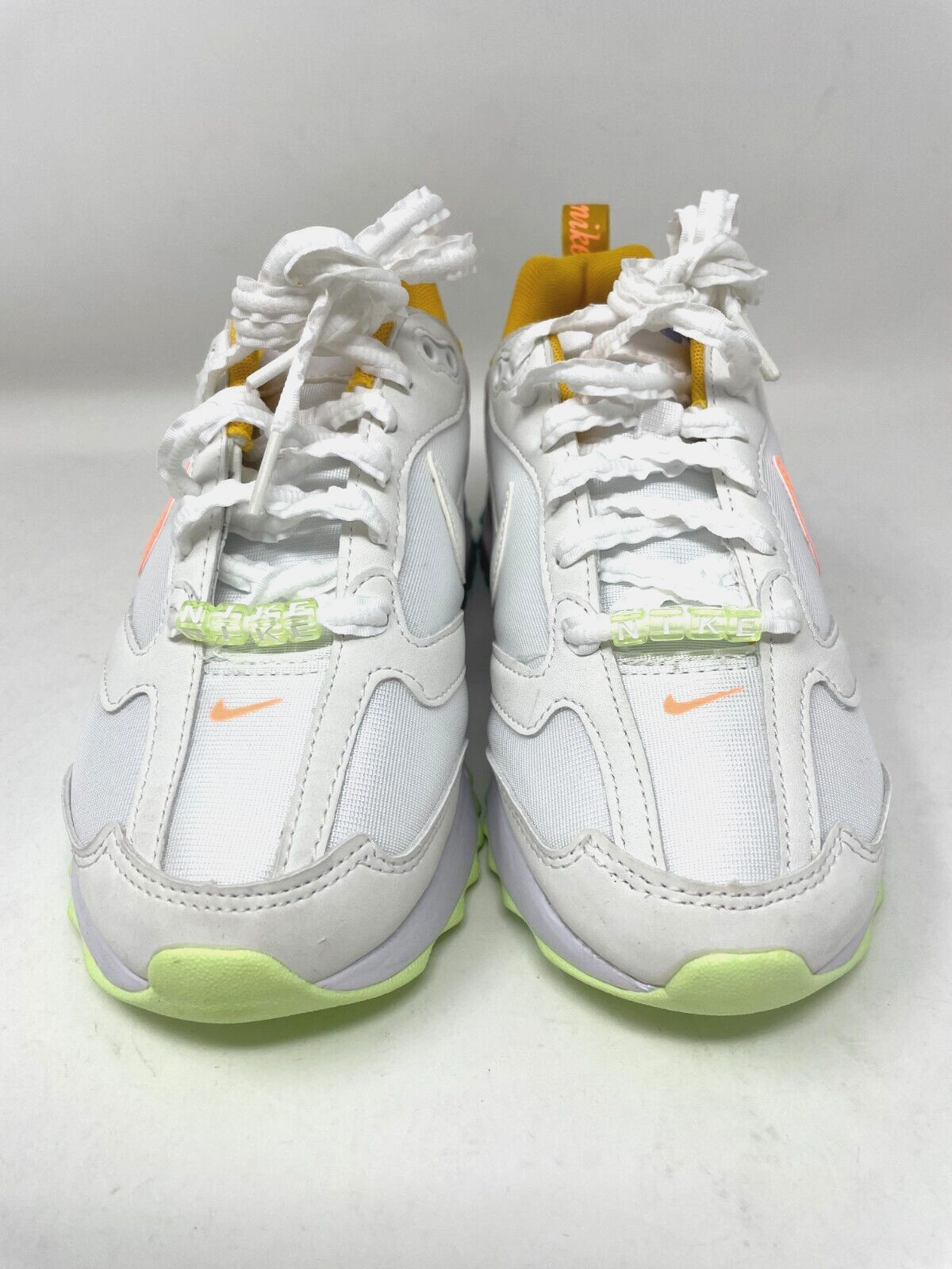 Nike Air Max Dawn Running White Lime Peach Cream Women's Size 5 DX3717-100 thumbnail 3