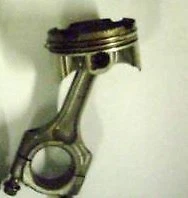 06 SUZUKI GSXR600 GSXR 600 PISTON AND CONNECTING ROD sold as one piston & rod