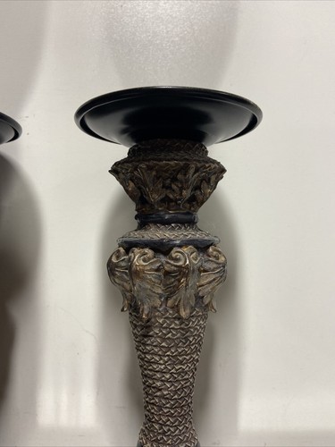Pr. Painted Column Design Candle Holders Candlesticks - Picture 9 of 12