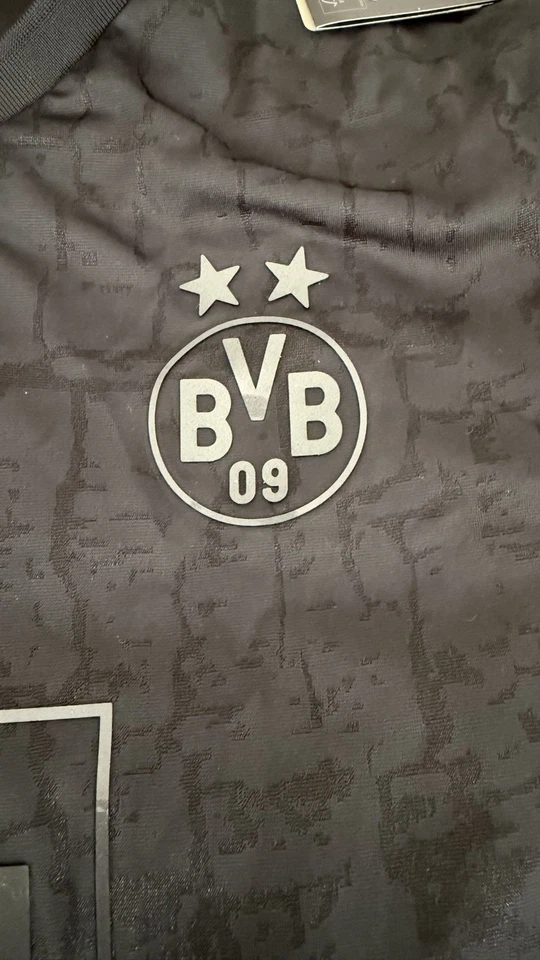  BVB Sondertrikot Kohle und Stahl  2024 Gr.L incl. OVP und geprägten Kohlestück  - Bild 4 von 4