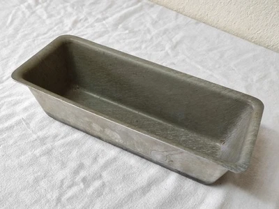 Ancien Moule, Plat à cake en aluminium pour cuisson au four 26,5 x 11 cm - Photo 1/4