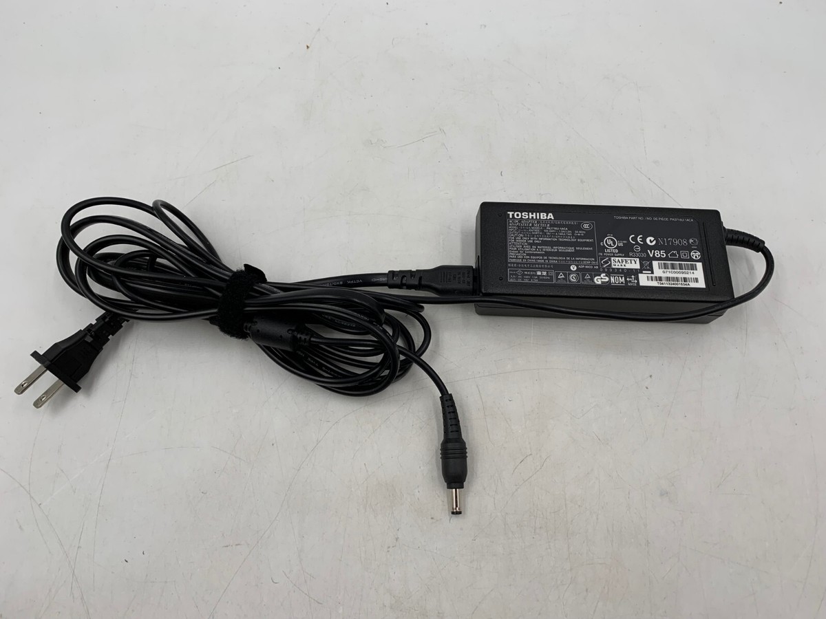 電源ユニット TOSHIBA 90W MODEL:PA3716U-1ACA New Toshiba 90W 19V AC Adapter PA3716U-1ACA - Exact Part