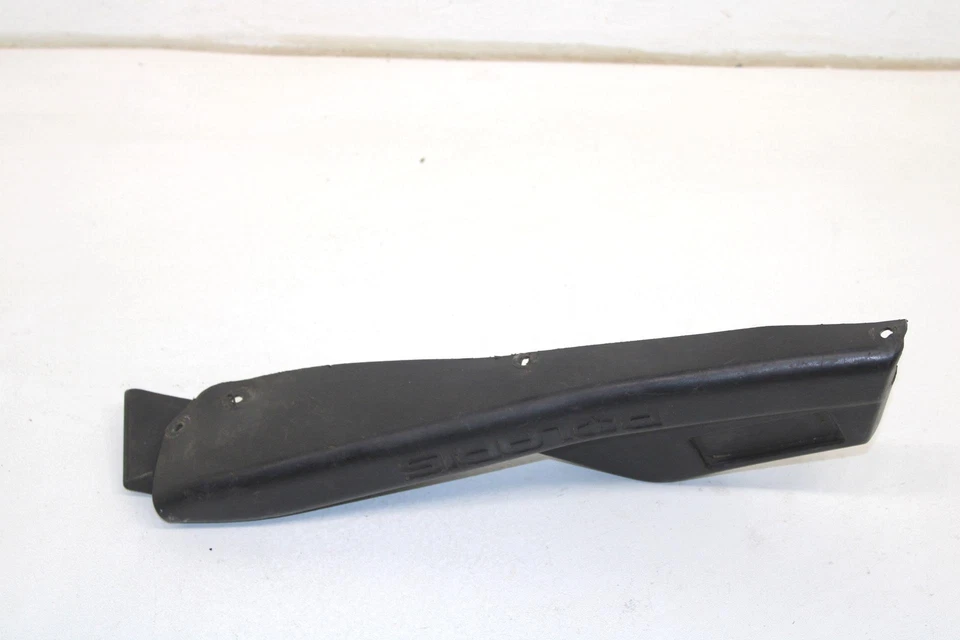 02 Falda derecha para nieve Polaris Classic 600 OEM 2632444-070 B190 Foto 4 de 4