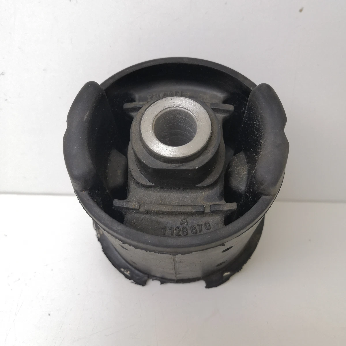 Support Axle Rear Bilateral BMW 5 -7 Original 33311128670 | eBay