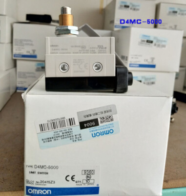 1PCS Omron D4MC-5000 D4MC5000 Limit Switch -New
