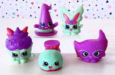 Shopkins SEASON 7 Green Maddie MASK Witchy HAT WINGS SHOE CAKE Party Rare LOT 5