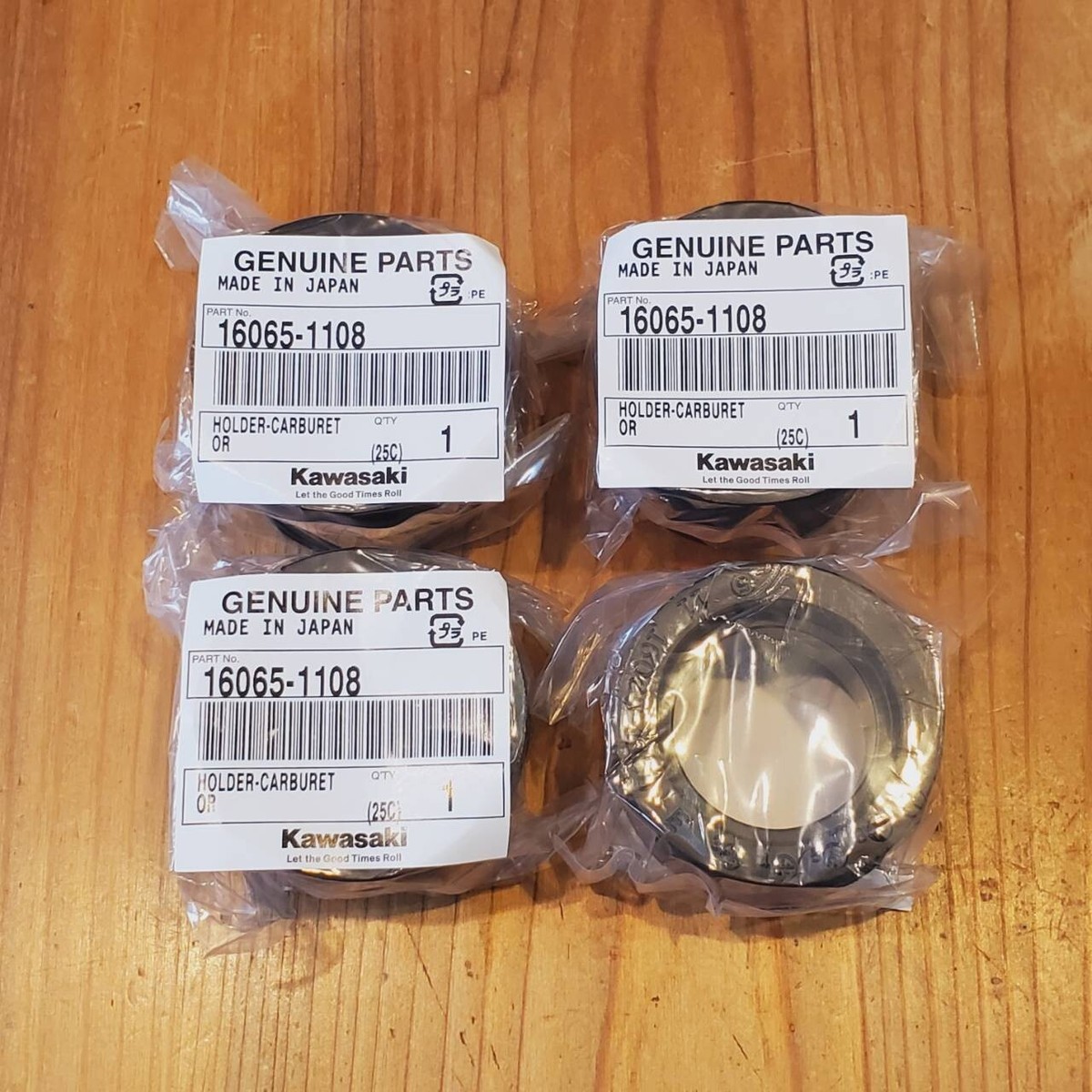 置物 user_add6969b No.411 KAWASAKI Genuine Ninja900 ZX900 Carburetor Holder Set of 4 16065