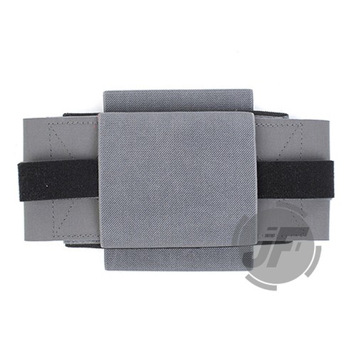 Tactical Medical Pouch Molle / Belt Mounted IFAK First Aid Kit Survival Pouch - Picture 15 of 17