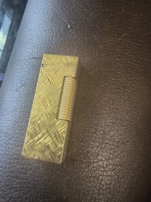 Vintage Dunhill Lighter Gold Florentine Pattern