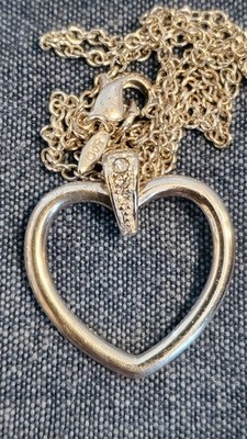 SAQ Avon Vintage Silvertone Rhinestone Heart Pendant Necklace