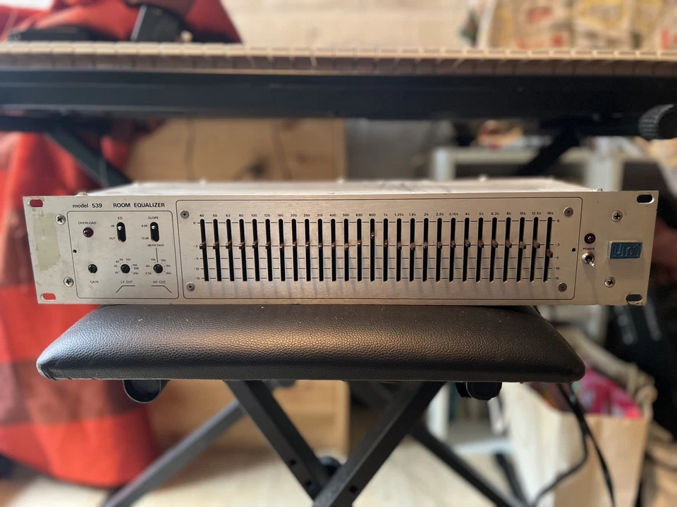 Urei Model 539  Vintage graphic EQ Equaliser retro   - Image 2 of 4