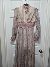 Vintage 70s Pastel Floral Prairie Maxi Dress Smocked Cottagecore Edwardian Small