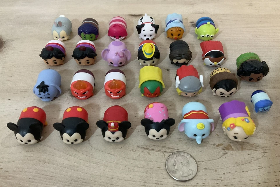 Lote 25+ Figuras de Vinilo Disney/Marvel Tsum Inside Out Moana Mickey Thor etc. Foto 3 de 4